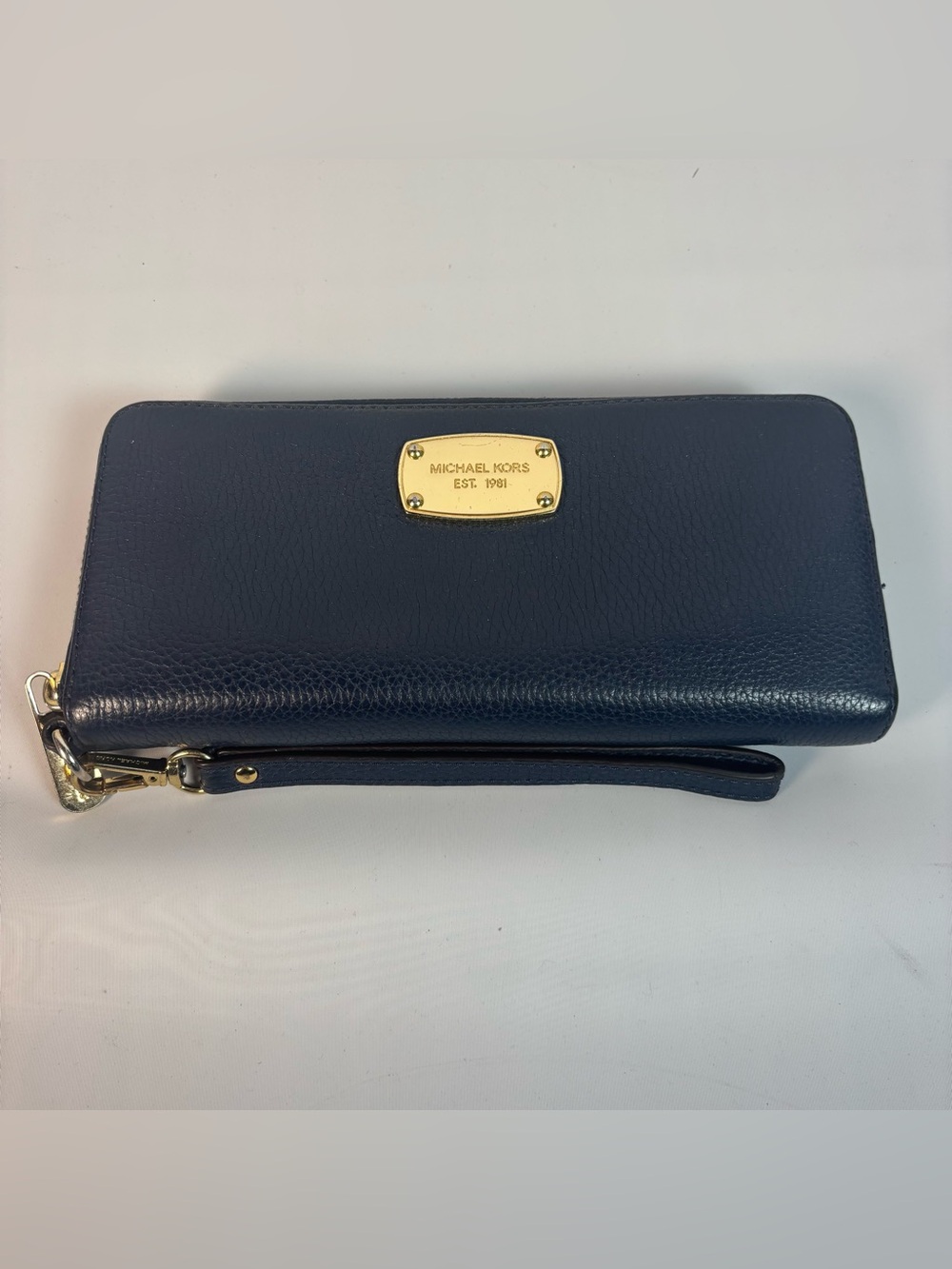 Michael Kors Jet Set Travel Continental Wallet Leather Navy Blue Zip Around